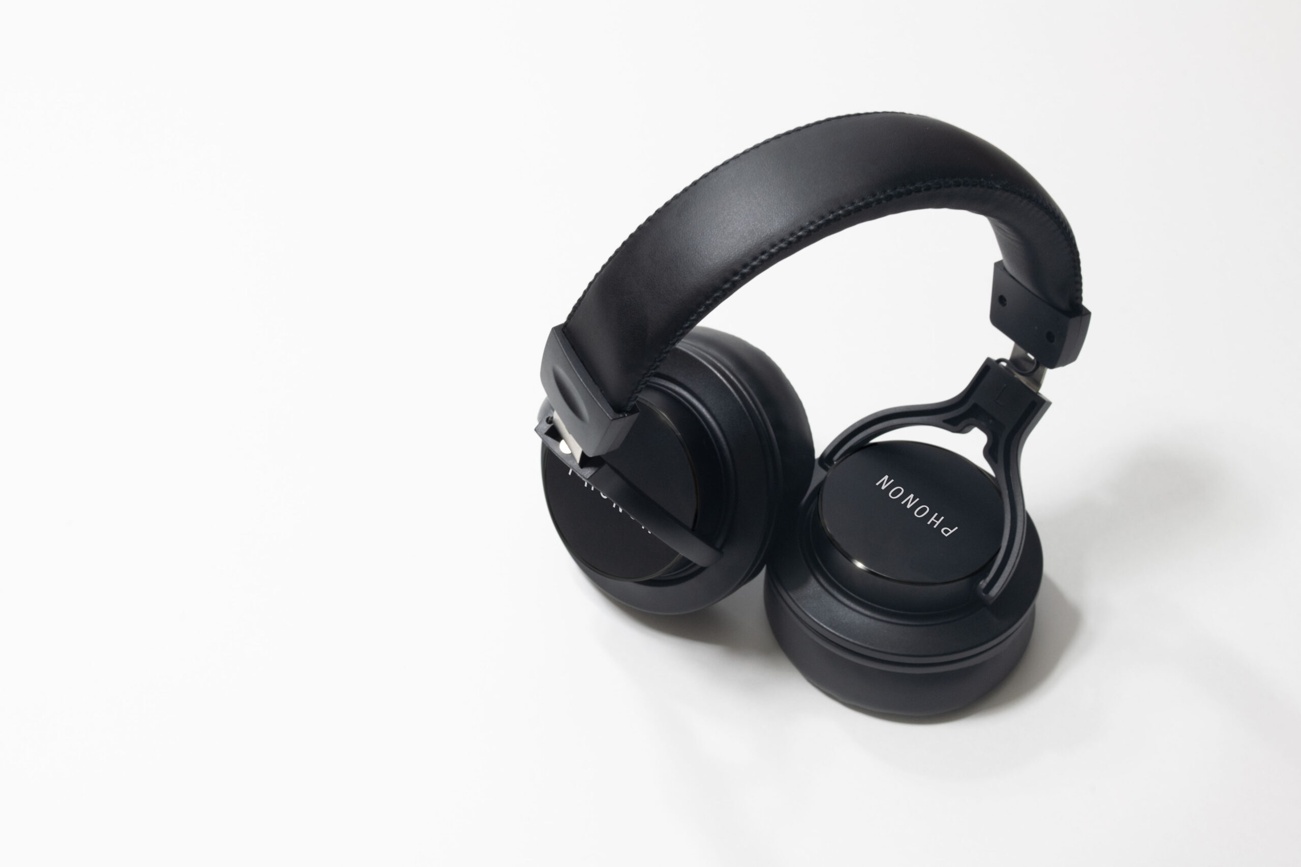 SMB-01L Professional Monitoring Headphones | PHONON 音質を追求する